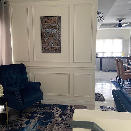 Cheerfull3 Bedroom Townhouse Terrace Kampung Dengkil Extérieur photo