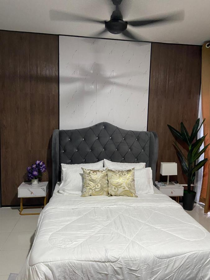 Cheerfull3 Bedroom Townhouse Terrace Kampung Dengkil Extérieur photo